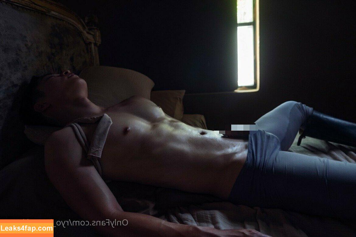 ryo_kanzaki1031 / ryo_kanzaki1031_re leaked photo photo #0015