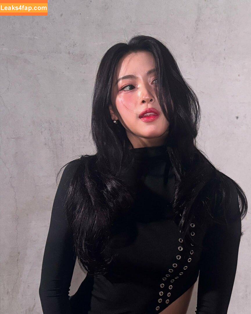 Ryujin / ITZY (신류진 / Shin Ryu-jin / iamfinethankyouandryu leaked photo photo #0052