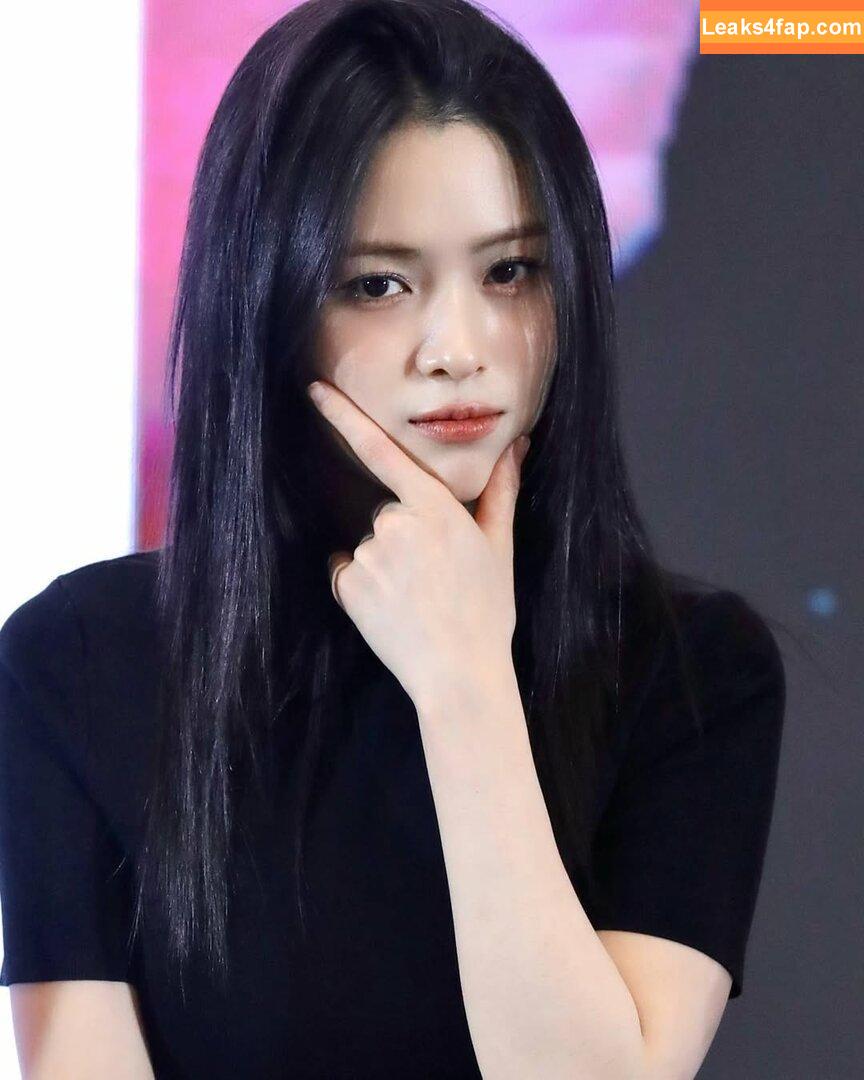 Ryujin / ITZY (신류진 / Shin Ryu-jin / iamfinethankyouandryu leaked photo photo #0071