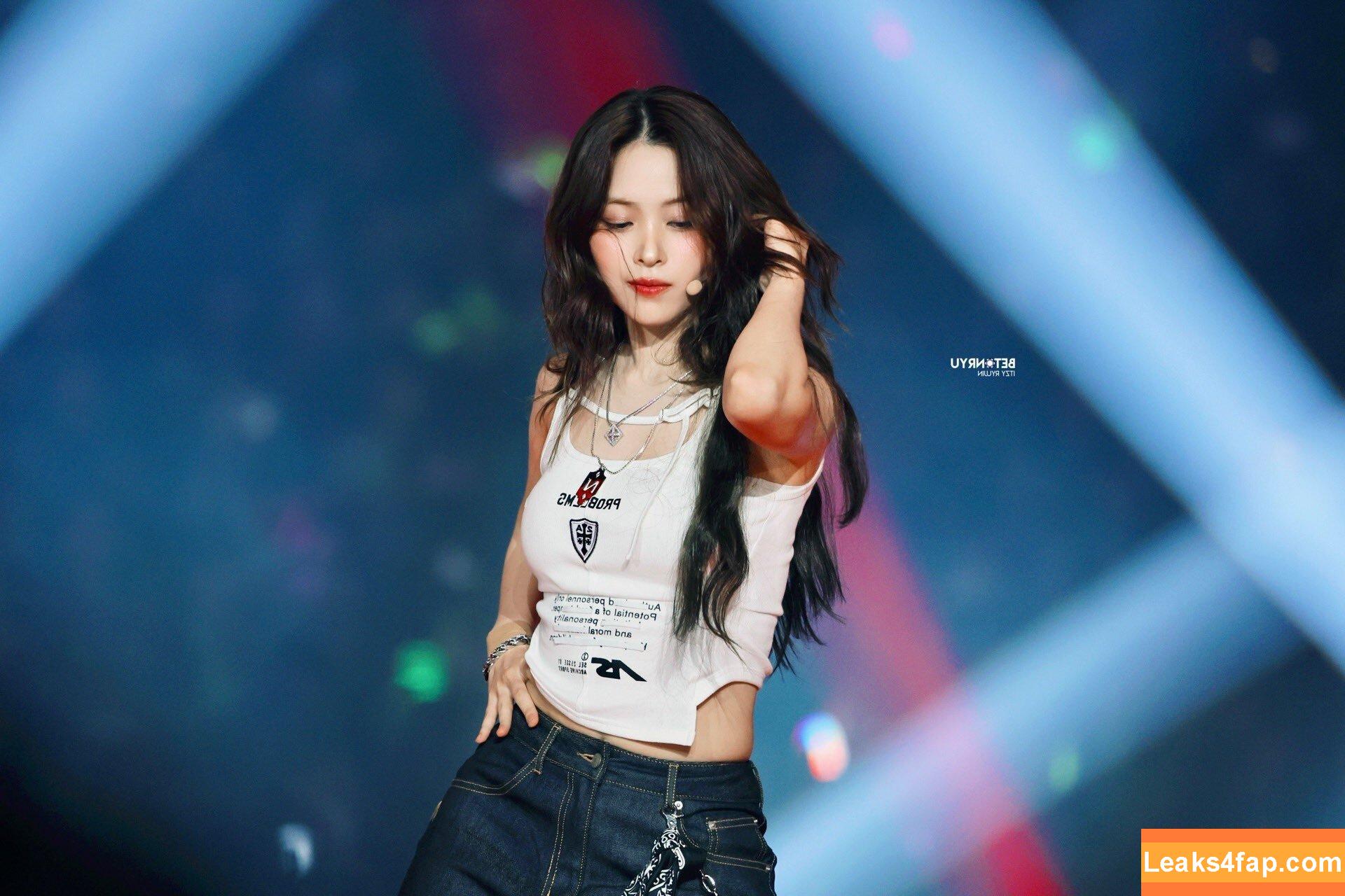 Ryujin / ITZY (신류진 / Shin Ryu-jin / iamfinethankyouandryu слитое фото фото #0124