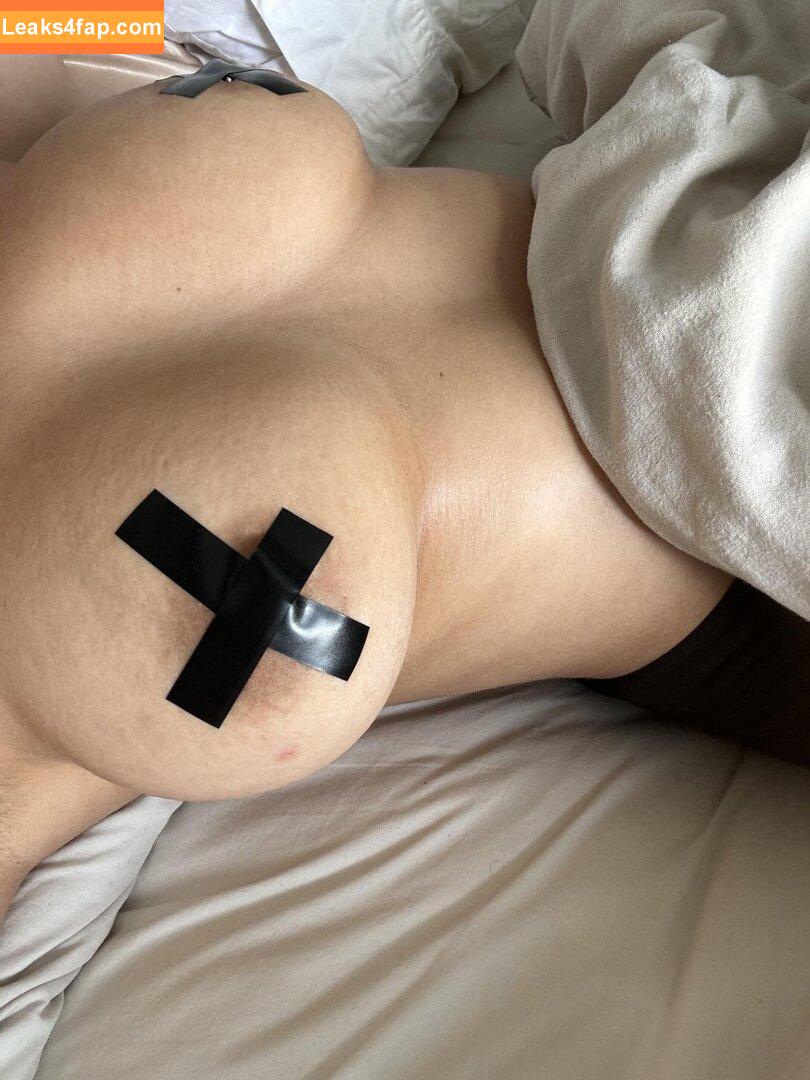 s1rennnnn / s1renn / seductivesiren3 leaked photo photo #0010
