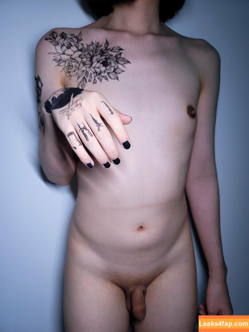 s2x6974892 / 미친년 leaked photo photo #0006