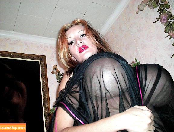 Sable Holiday /  leaked photo photo #0028