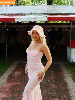 Sabrina Brier photo #0048