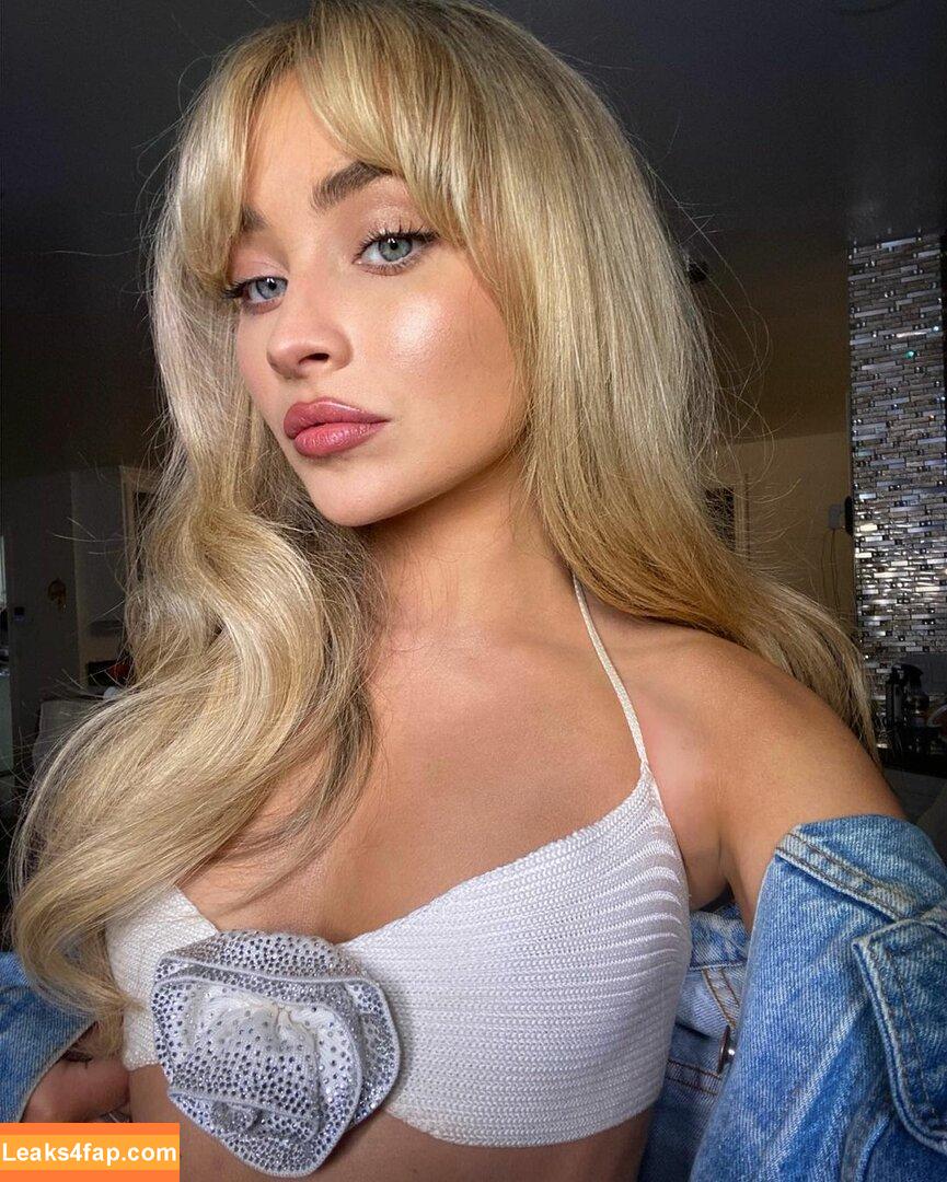 Sabrina Carpenter / https: / sabrinacarpenter слитое фото фото #0576