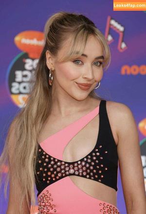 Sabrina Carpenter фото #0160