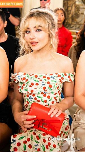 Sabrina Carpenter фото #0245