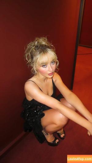 Sabrina Carpenter фото #0449
