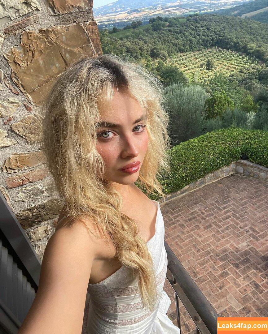 Sabrina Carpenter / sabrinacarpenter leaked photo photo #2666