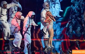 Sabrina Carpenter photo #2962