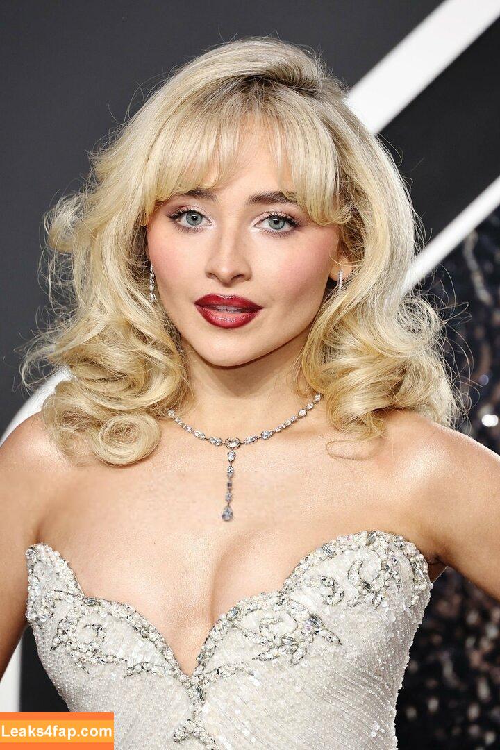 Sabrina Carpenter / https: / sabrinacarpenter слитое фото фото #3008