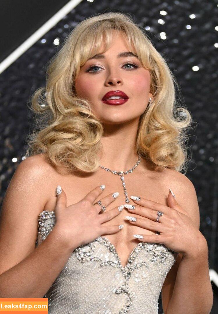 Sabrina Carpenter / https: / sabrinacarpenter слитое фото фото #3009