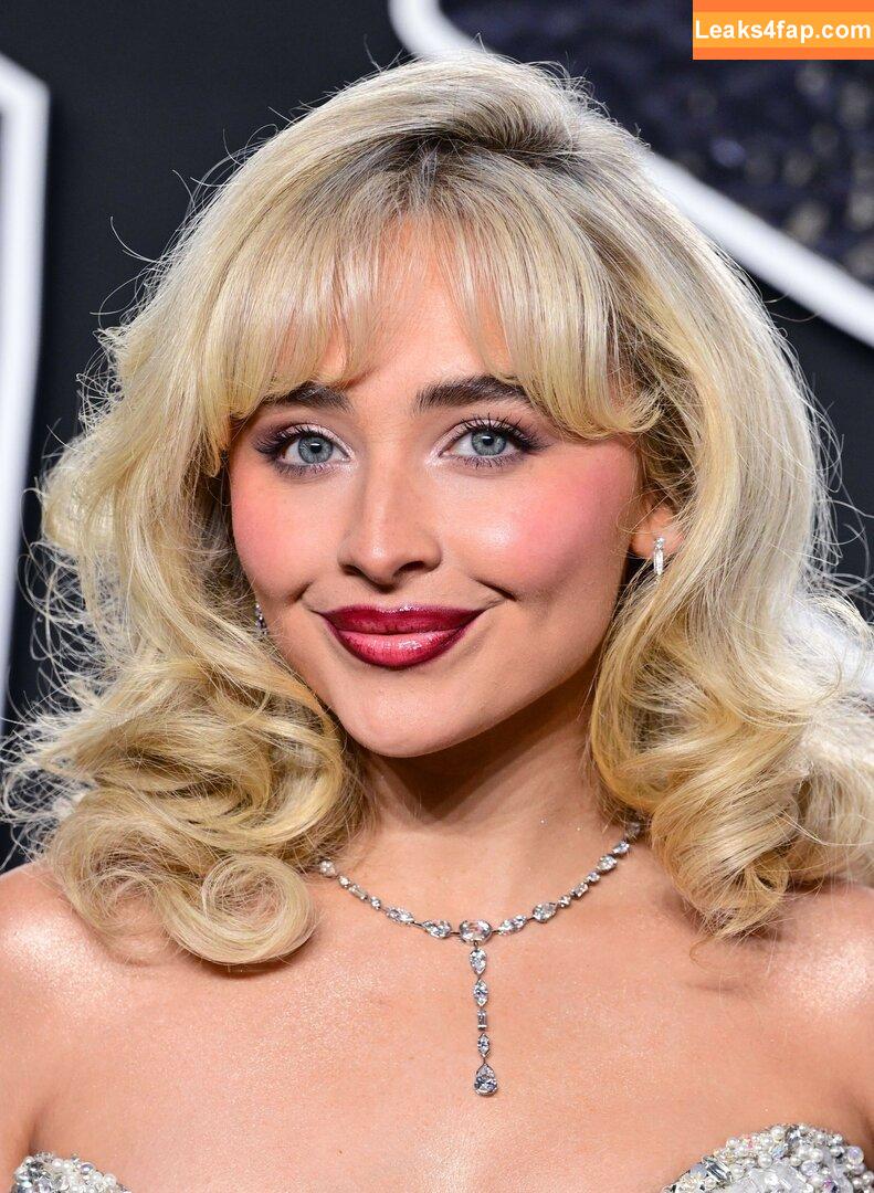 Sabrina Carpenter / https: / sabrinacarpenter leaked photo photo #3068