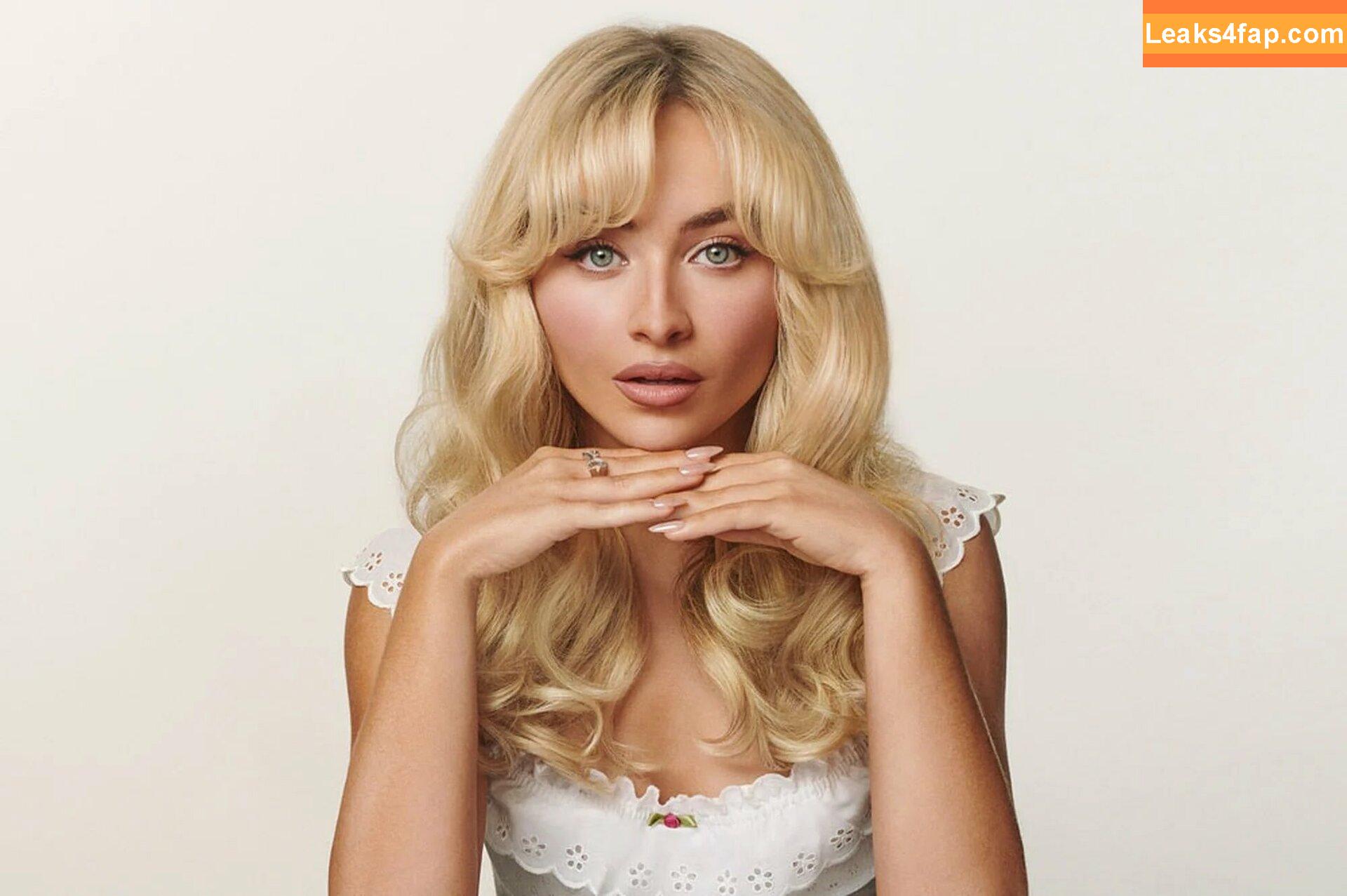 Sabrina Carpenter / https: / sabrinacarpenter leaked photo photo #3094