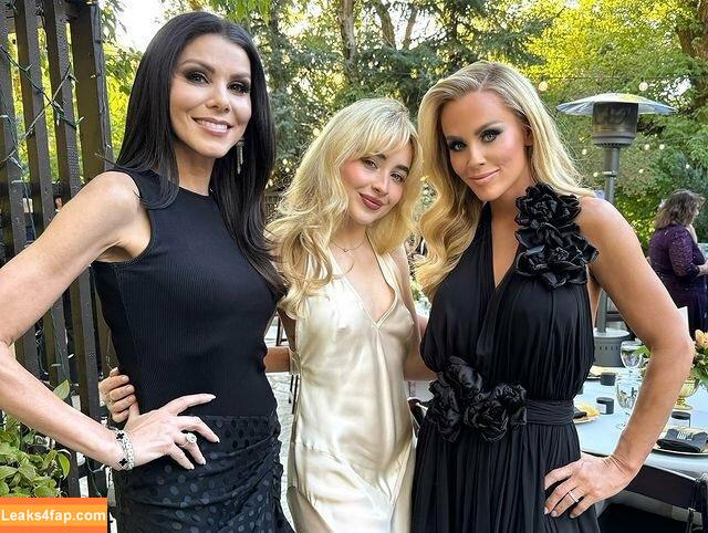 Sabrina Carpenter / https: / sabrinacarpenter leaked photo photo #3135