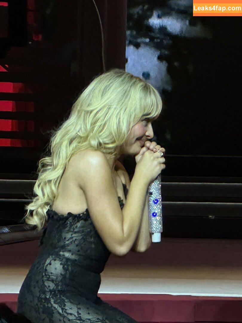 Sabrina Carpenter / https: / sabrinacarpenter leaked photo photo #3201