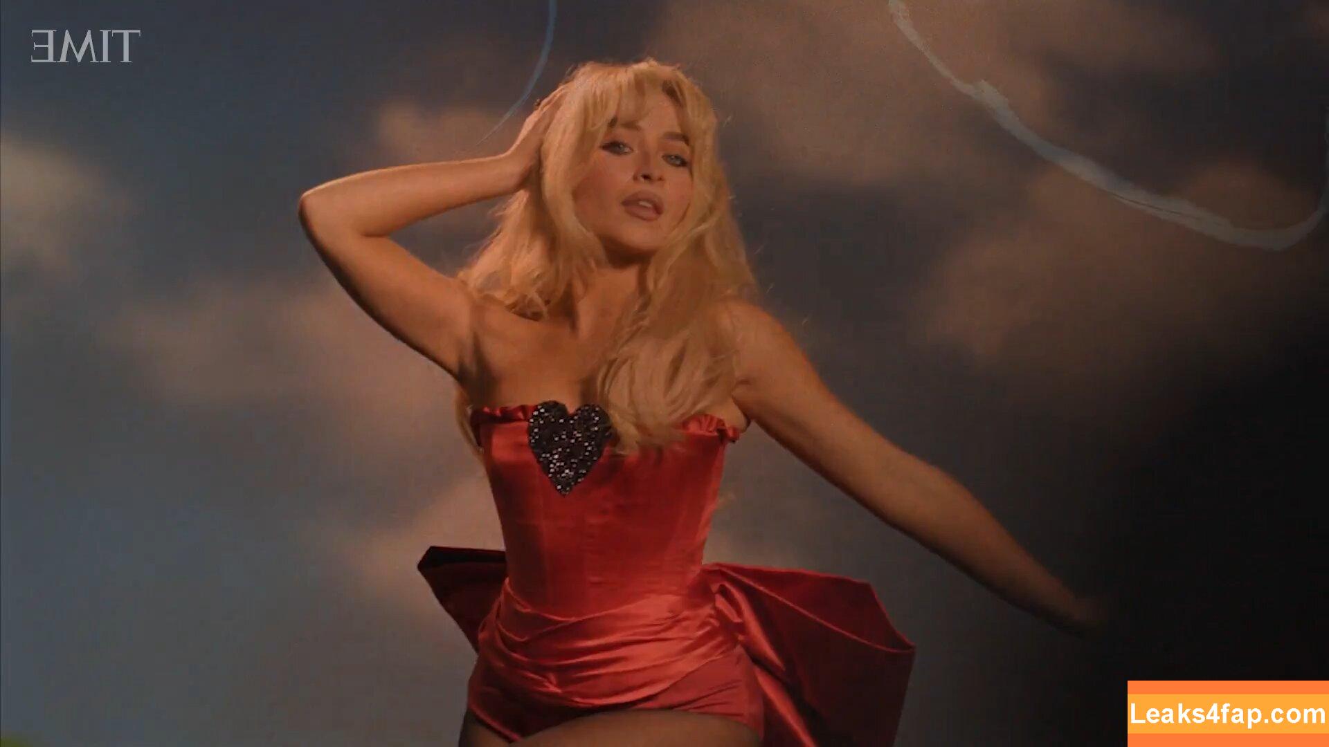 Sabrina Carpenter / https: / sabrinacarpenter слитое фото фото #3303