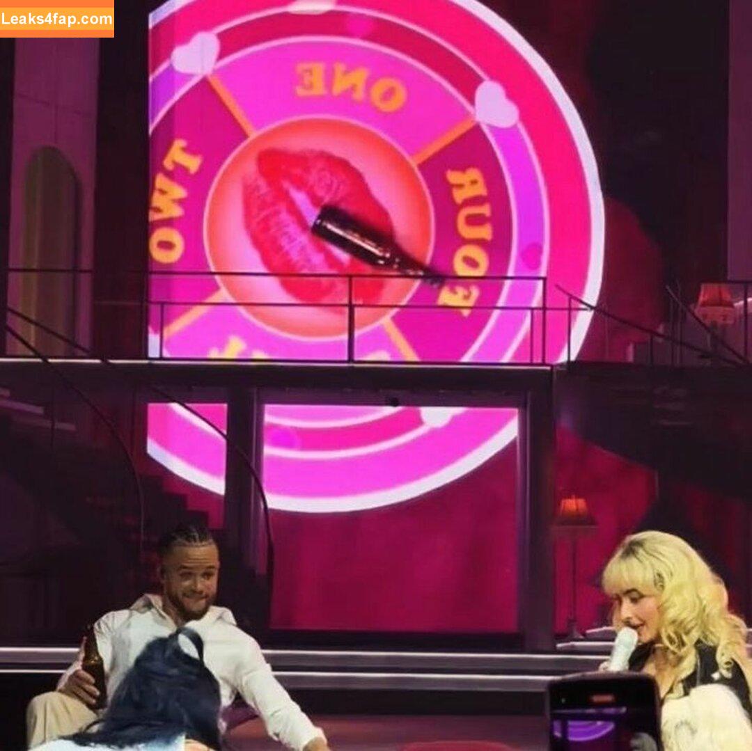 Sabrina Carpenter / https: / sabrinacarpenter слитое фото фото #3318