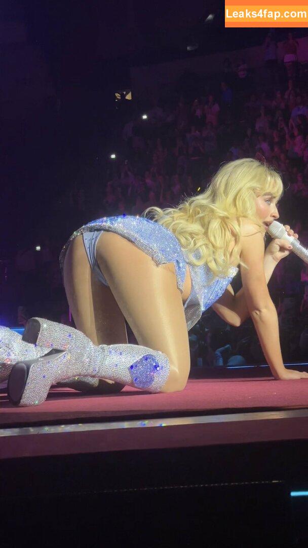 Sabrina Carpenter / https: / sabrinacarpenter leaked photo photo #3336