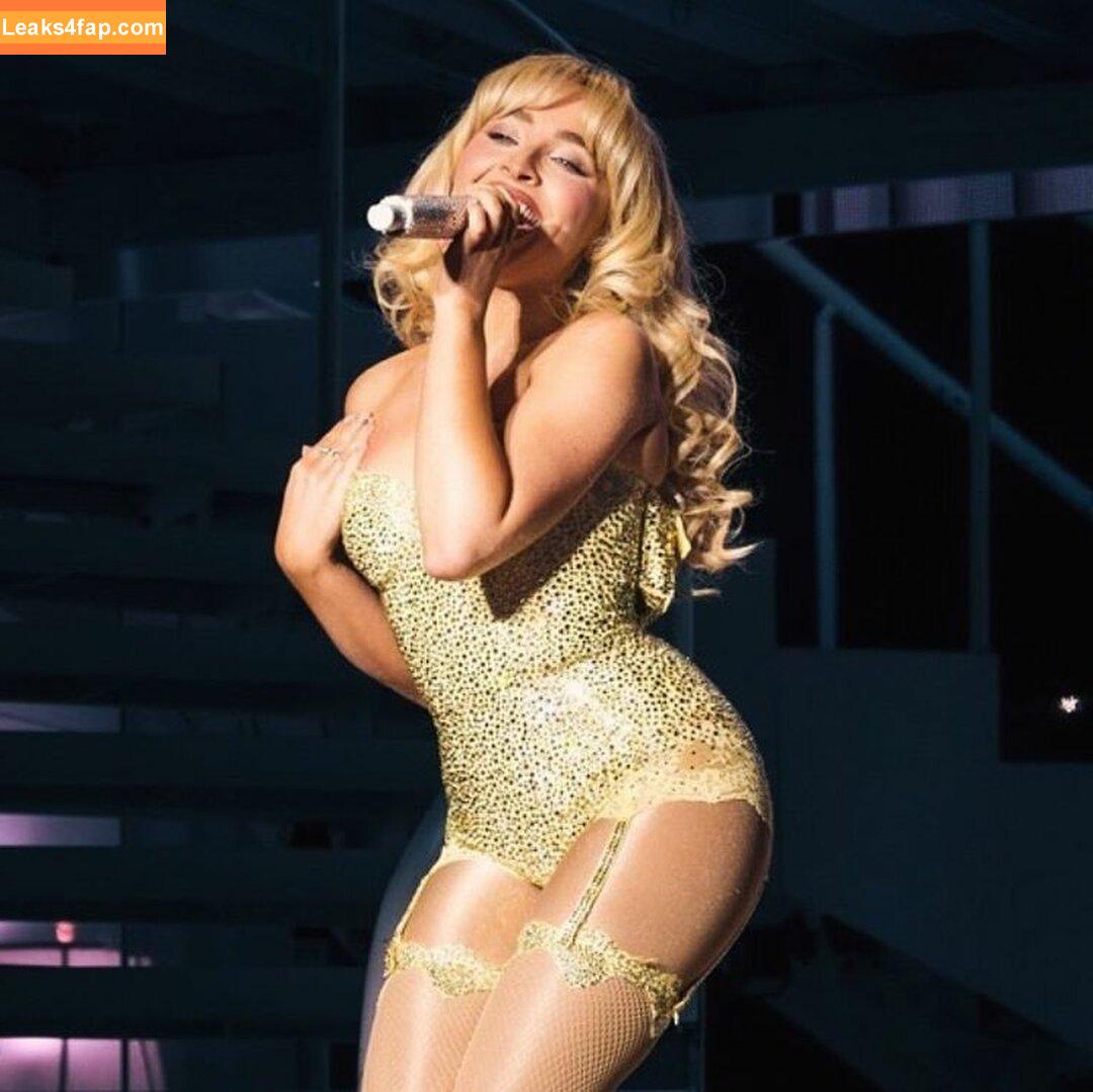 Sabrina Carpenter / SabrinaAnnLynn / sabrinacarpenter leaked photo photo #3368