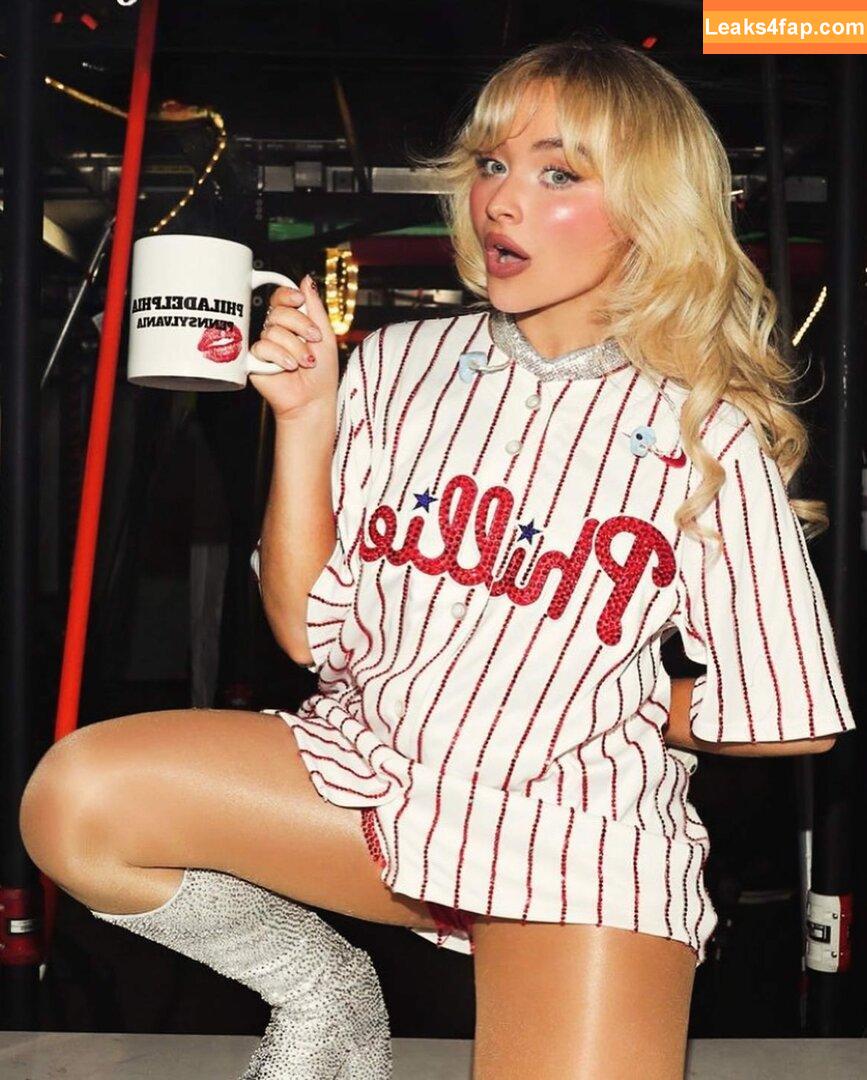 Sabrina Carpenter / SabrinaAnnLynn / sabrinacarpenter слитое фото фото #3444