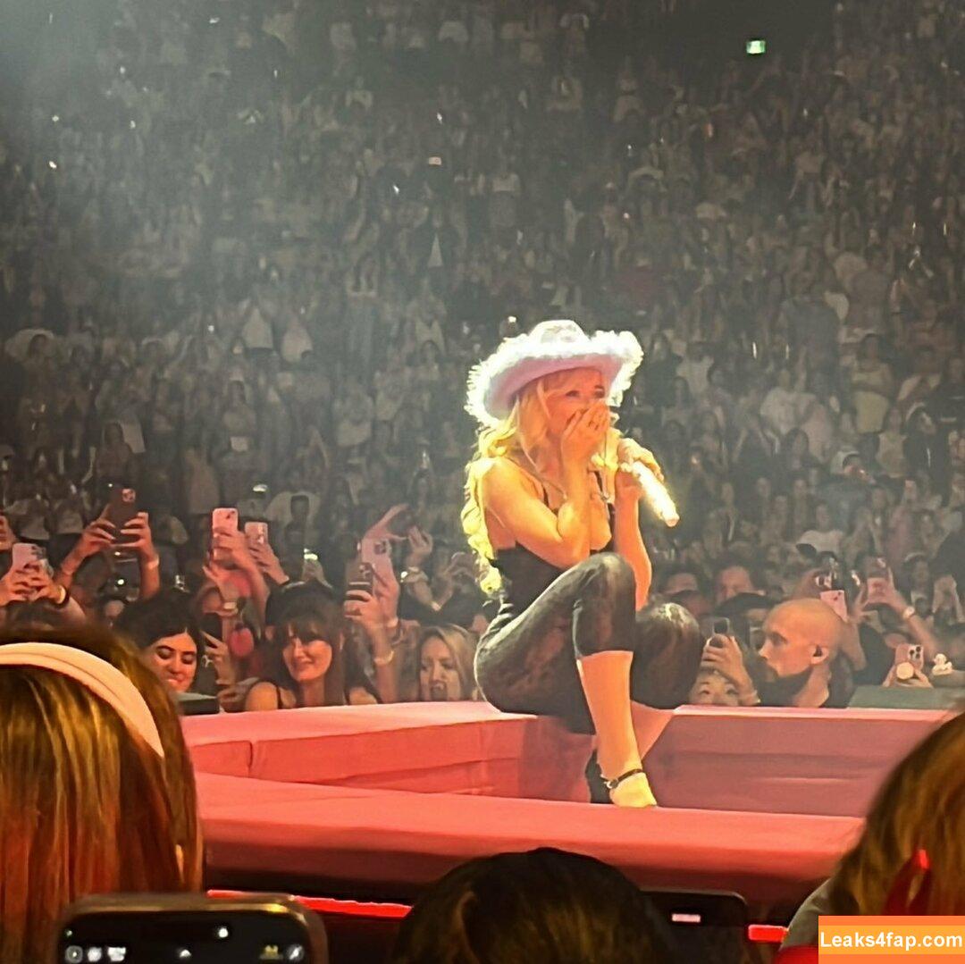 Sabrina Carpenter / SabrinaAnnLynn / sabrinacarpenter leaked photo photo #3497