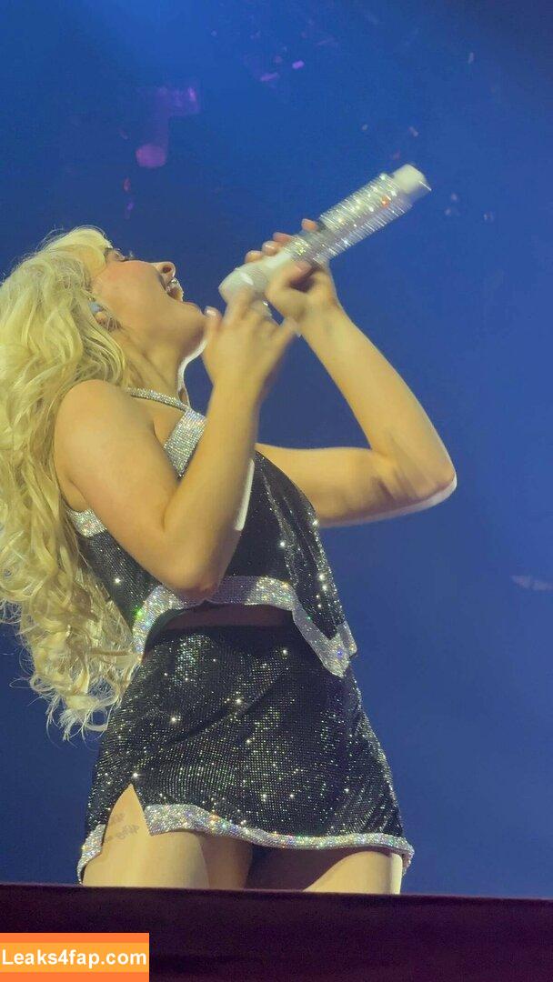 Sabrina Carpenter / SabrinaAnnLynn / sabrinacarpenter leaked photo photo #3608