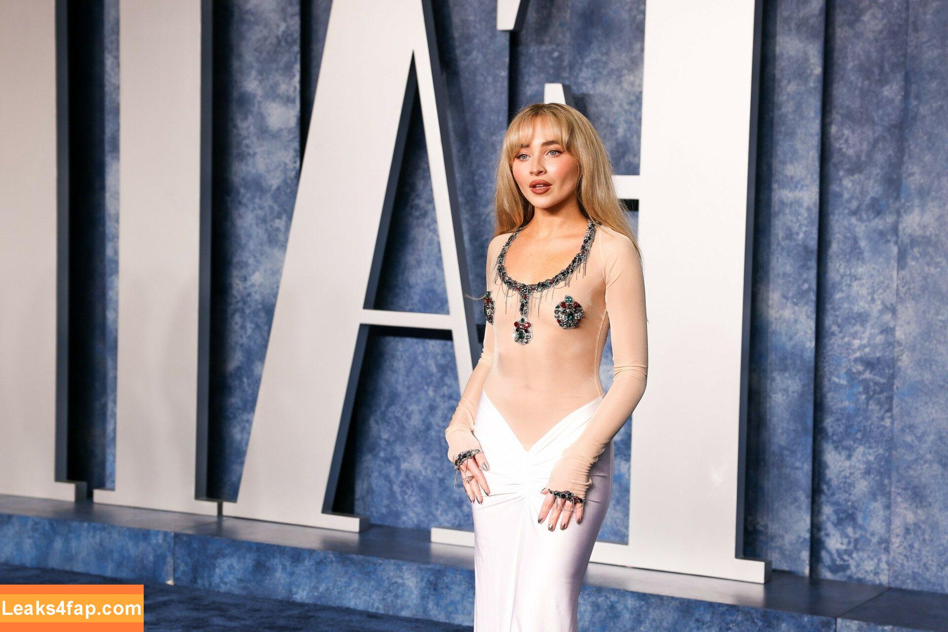 Sabrina Carpenter / SabrinaAnnLynn / sabrinacarpenter leaked photo photo #3657