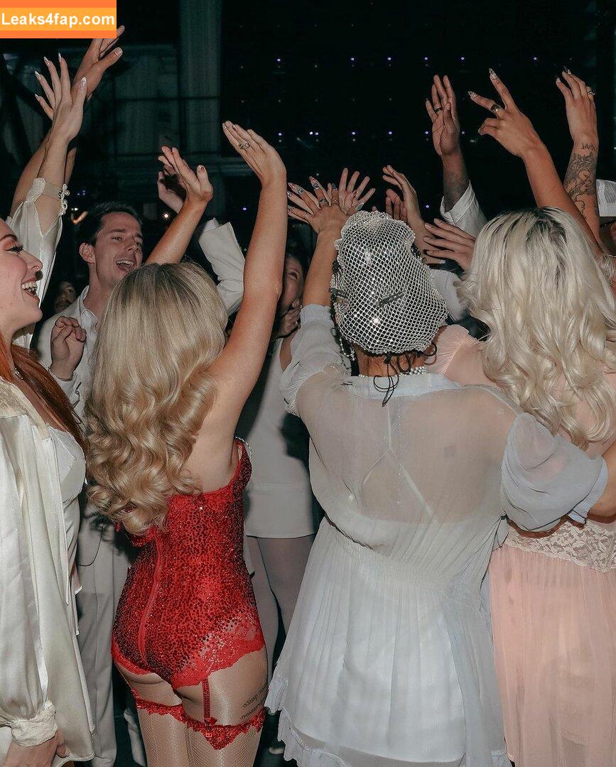 Sabrina Carpenter / SabrinaAnnLynn / sabrinacarpenter leaked photo photo #3788