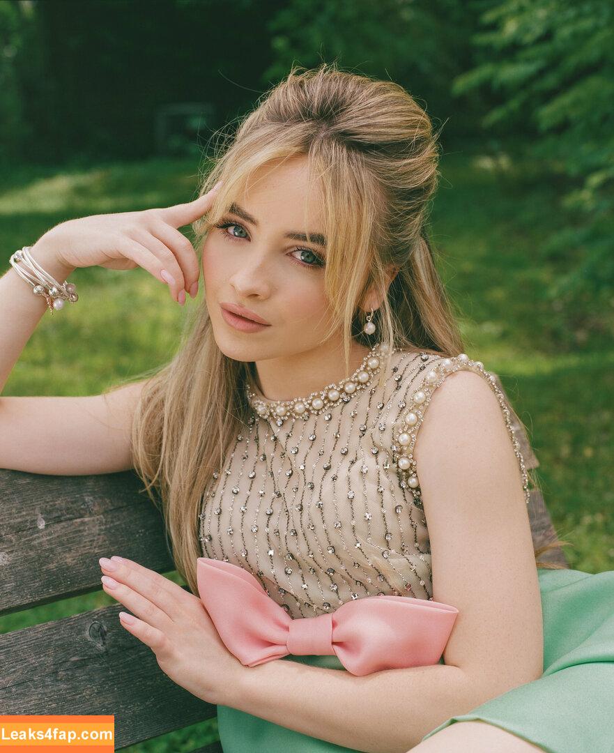 Sabrina Carpenter / SabrinaAnnLynn / sabrinacarpenter leaked photo photo #3925