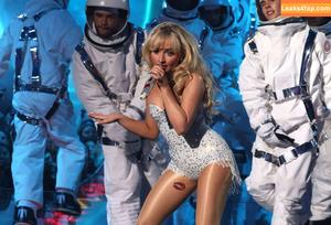 Sabrina Carpenter photo #3058