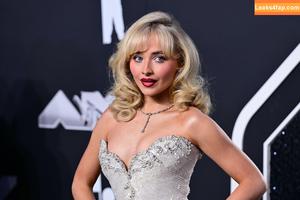 Sabrina Carpenter photo #3060