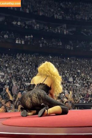 Sabrina Carpenter photo #3122