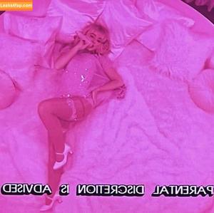 Sabrina Carpenter photo #3278