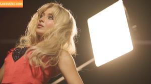 Sabrina Carpenter photo #3309