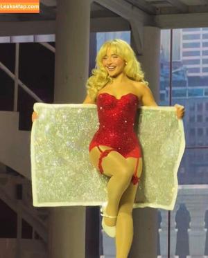 Sabrina Carpenter photo #3443