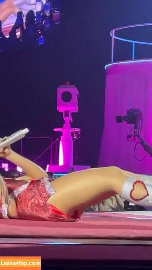 Sabrina Carpenter photo #3478