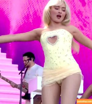 Sabrina Carpenter photo #3591