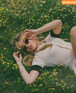 Sabrina Carpenter photo #3927