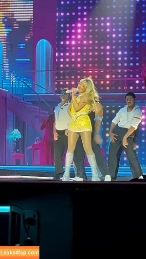 Sabrina Carpenter photo #3994