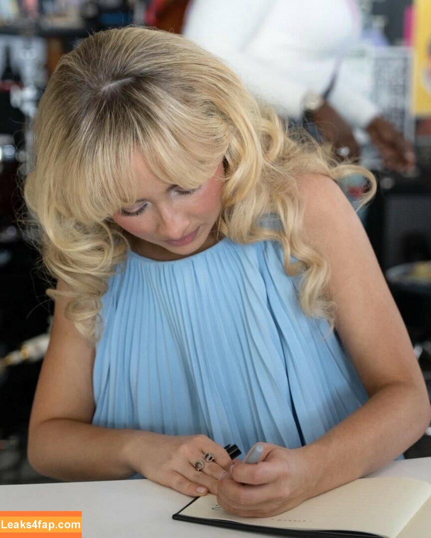 Sabrina Carpenter / sabrinacarpenter leaked photo photo #4314