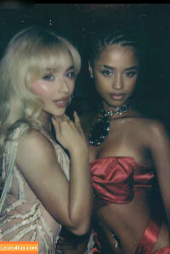 Sabrina Carpenter / sabrinacarpenter leaked photo photo #4358