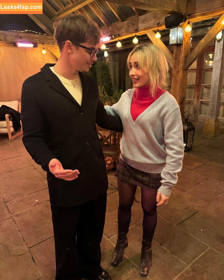 Sabrina Carpenter / sabrinacarpenter leaked photo photo #4398