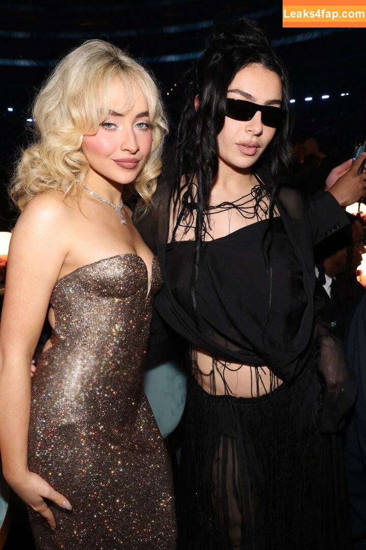 Sabrina Carpenter / sabrinacarpenter слитое фото фото #4496