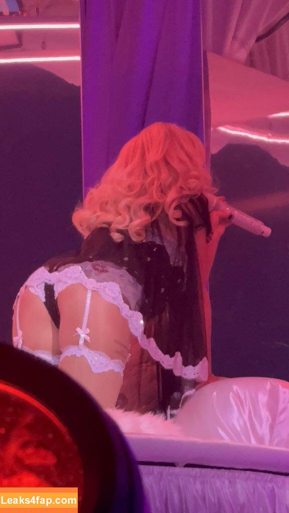 Sabrina Carpenter / sabrinacarpenter leaked photo photo #4929