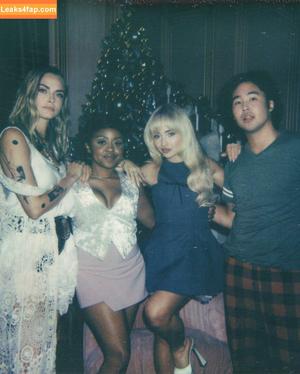 Sabrina Carpenter photo #4170