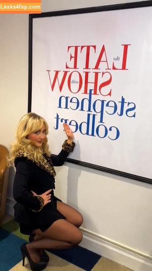 Sabrina Carpenter photo #4282