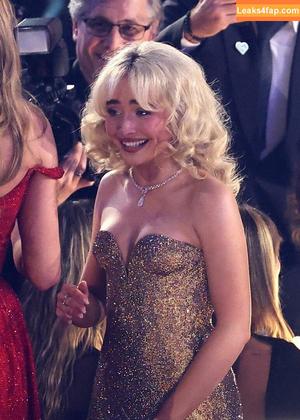 Sabrina Carpenter photo #4477