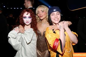 Sabrina Carpenter photo #4499