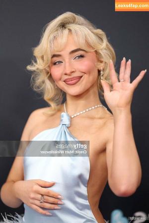 Sabrina Carpenter photo #4530